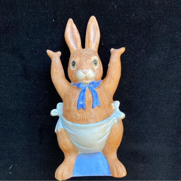 Susan Wheeler Baby Bunny Plug in Night Light 5” - Picture 7 of 7